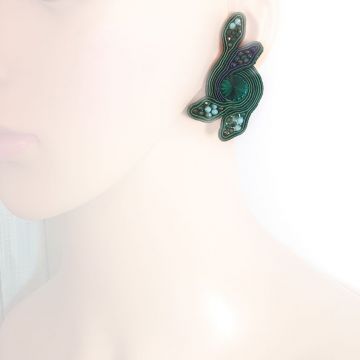 Hand embroidered earrings Jungle Altair